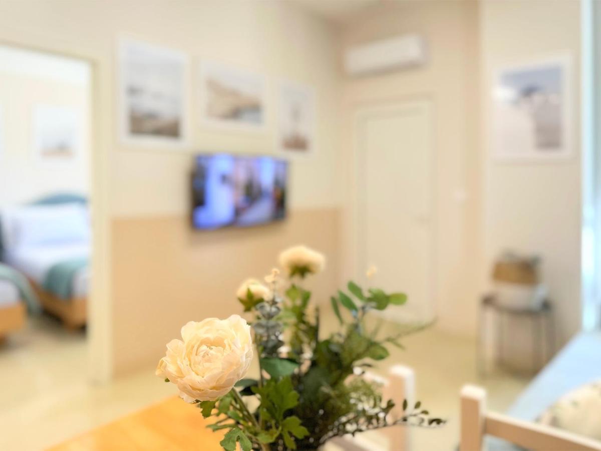 13 Eur For Monthly Stay - Home By The Sea - Hbs Golem  Εξωτερικό φωτογραφία
