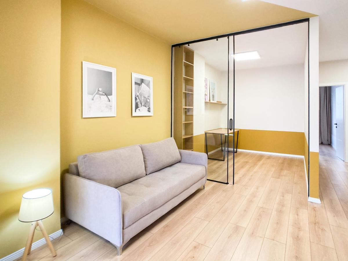 13 Eur For Monthly Stay - Home By The Sea - Hbs Golem  Εξωτερικό φωτογραφία