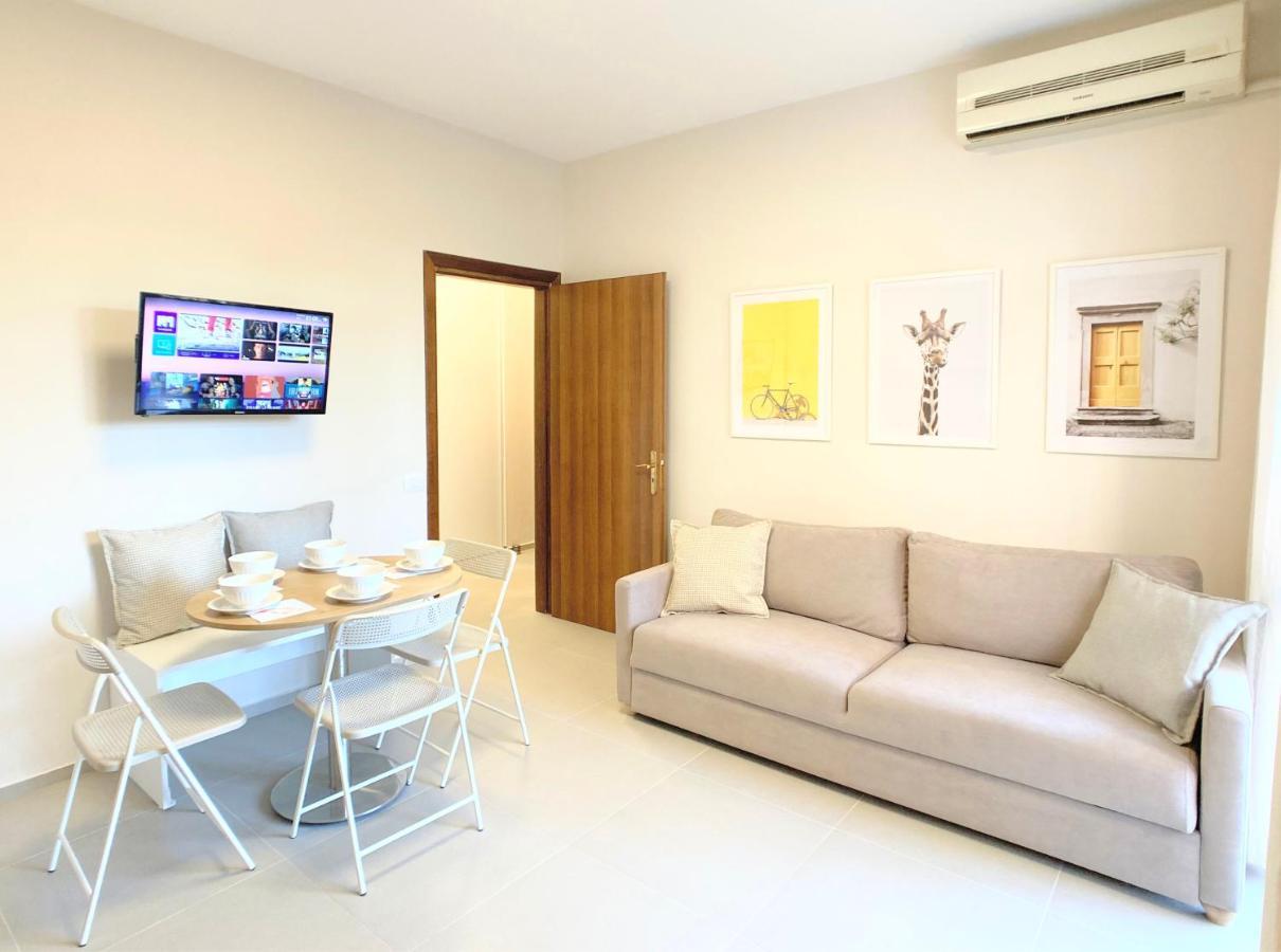 13 Eur For Monthly Stay - Home By The Sea - Hbs Golem  Εξωτερικό φωτογραφία