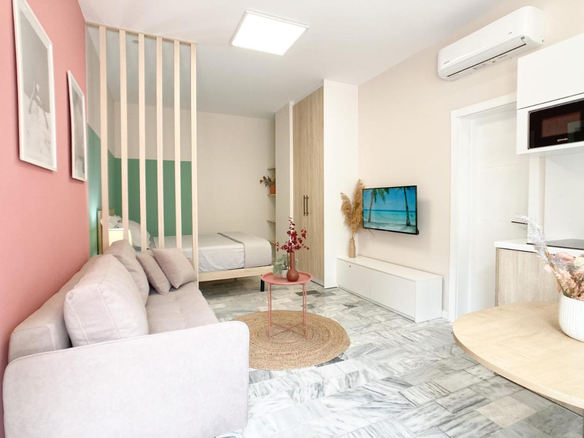 13 Eur For Monthly Stay - Home By The Sea - Hbs Golem  Εξωτερικό φωτογραφία