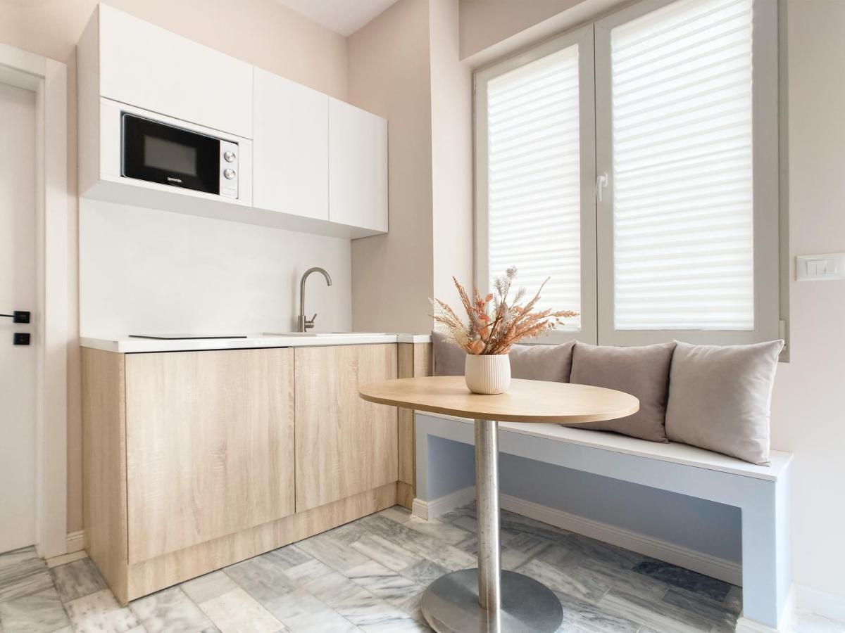 13 Eur For Monthly Stay - Home By The Sea - Hbs Golem  Εξωτερικό φωτογραφία