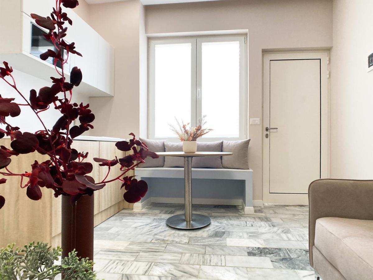 13 Eur For Monthly Stay - Home By The Sea - Hbs Golem  Εξωτερικό φωτογραφία