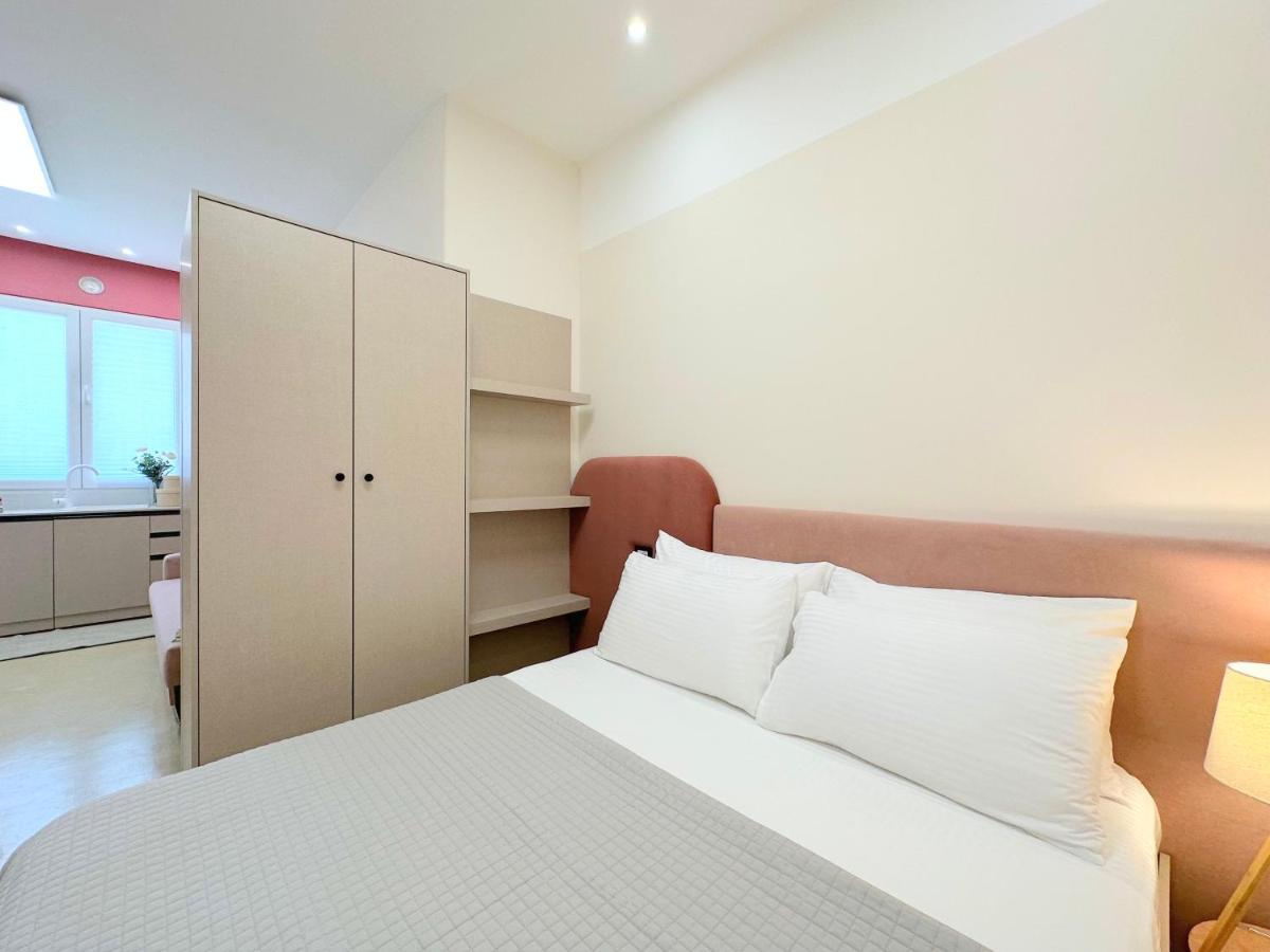 13 Eur For Monthly Stay - Home By The Sea - Hbs Golem  Εξωτερικό φωτογραφία